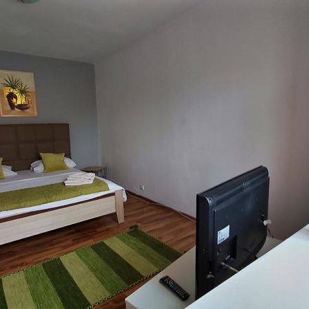 Magic Studio Hunedoara Exterior foto