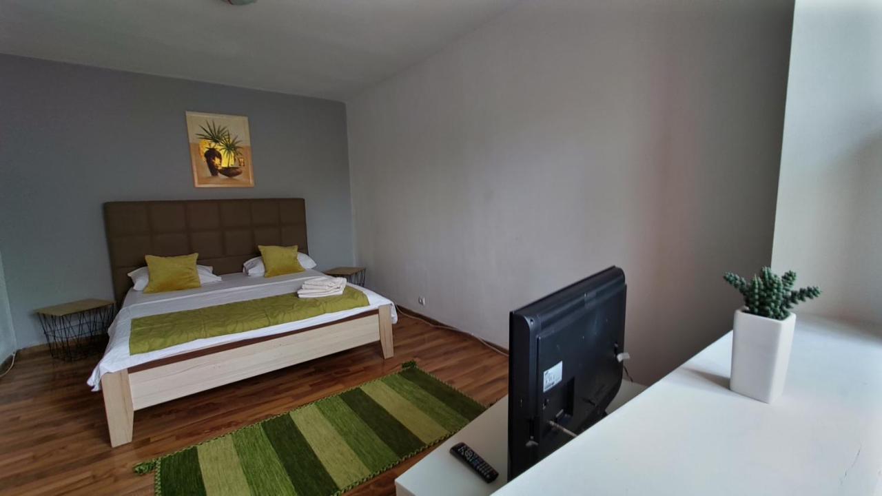 Magic Studio Hunedoara Exterior foto